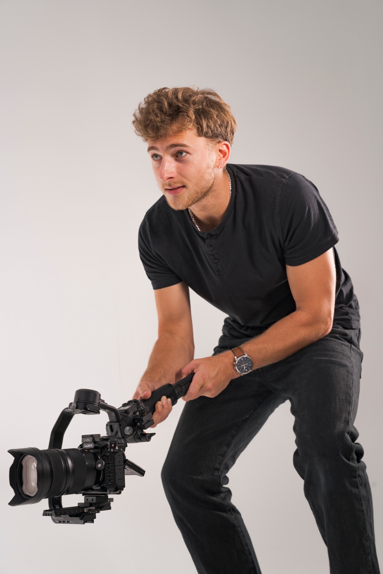 Portrait de Simon, cofondateur de Piment L'Agence